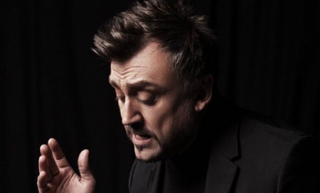 Любо Киров събира най-големите си хитове в албума